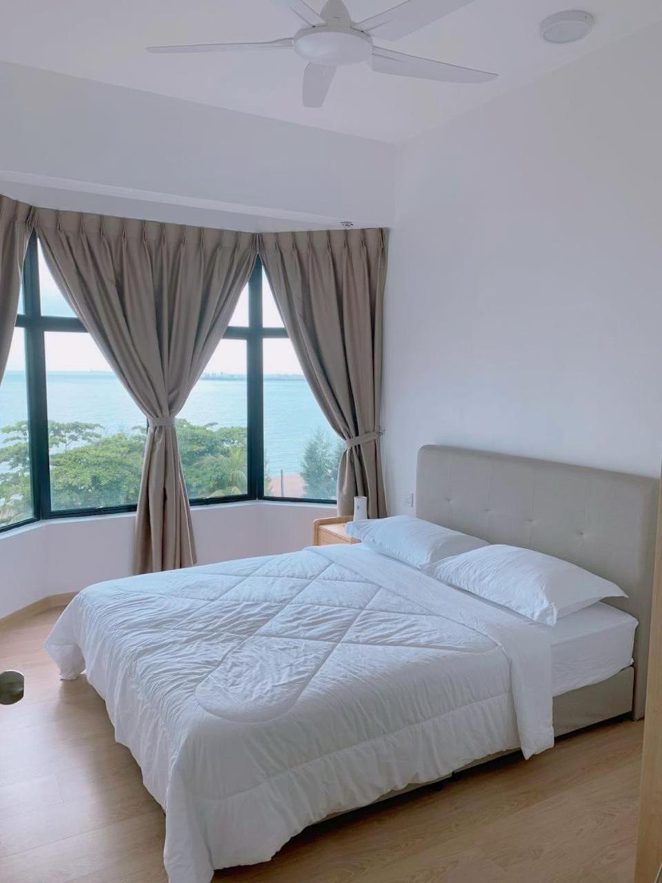Pantai Puteri Melaka - Seaview 2 Bedroom Tanjung Kling Exterior photo